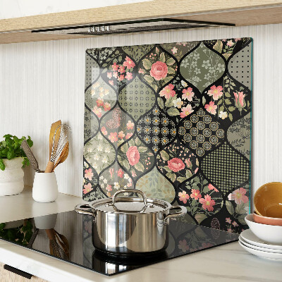 Glass chopping board Floral patchwork with geometric patterns