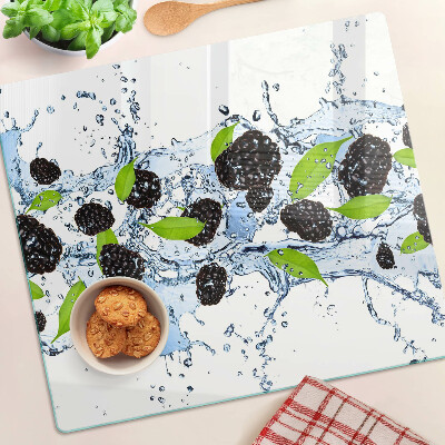 Glass chopping board Fruit in water