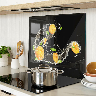 Glass kitchen board Citrus in water