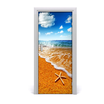 Door veneer Starfish on the beach