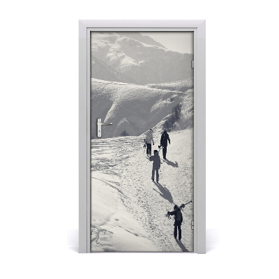 Door wallpaper People skiers