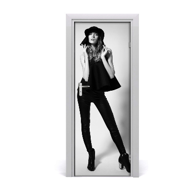 Door wallpaper Woman in black