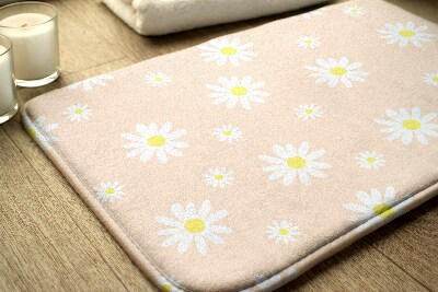 Bathmat Flowers pattern