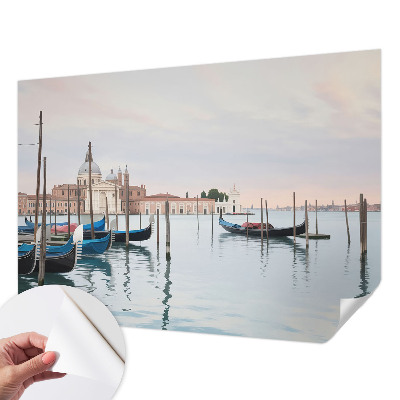 Self-adhesive photo wallpaper with a Venetian scenery motif