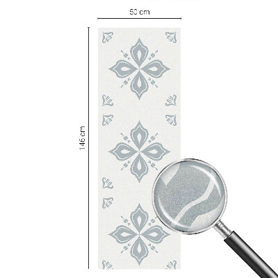 Patterned window film Geometric symmetry