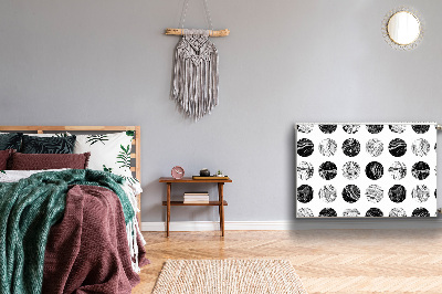 Magnetic radiator mat Patterned moon