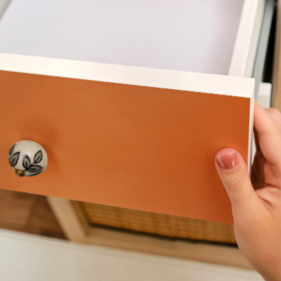 Self-adhesive furniture wrap Strong orange