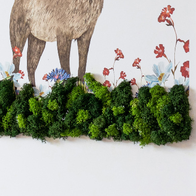 Green moss wall art Deer among flowers