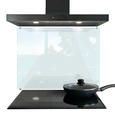 Glass splashback transparent