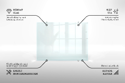Glass splashback transparent