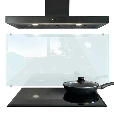 Glass splashback transparent
