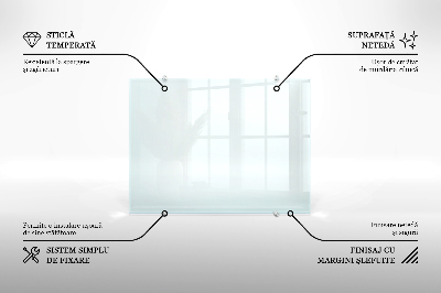 Glass splashback transparent