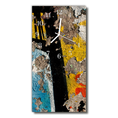 Glass Wall Clock Fracture surface