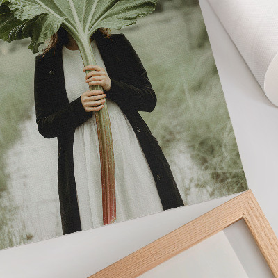 Premium wall art The Mystery of Nature: Leaf and Figure