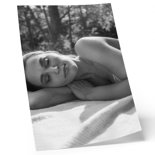 Art print Elegant portrait of a woman in black and white