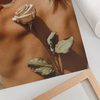 Art print minimalist illustration of the delicacy of the body and nature
