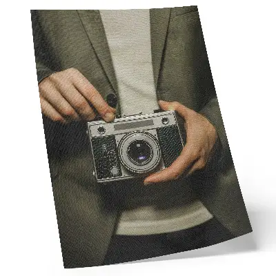 Poster vintage camera illustration in an elegant retro style