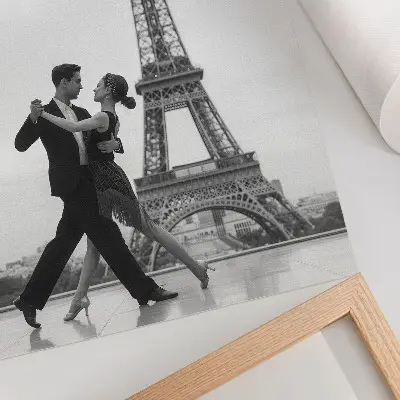 Poster black and white couple dancing in front of the tower