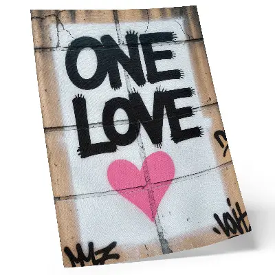 Premium wall art graffiti text heart on a concrete wall