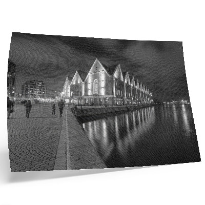 Decorative canvas print Monochromatic architecture with reflection in the water