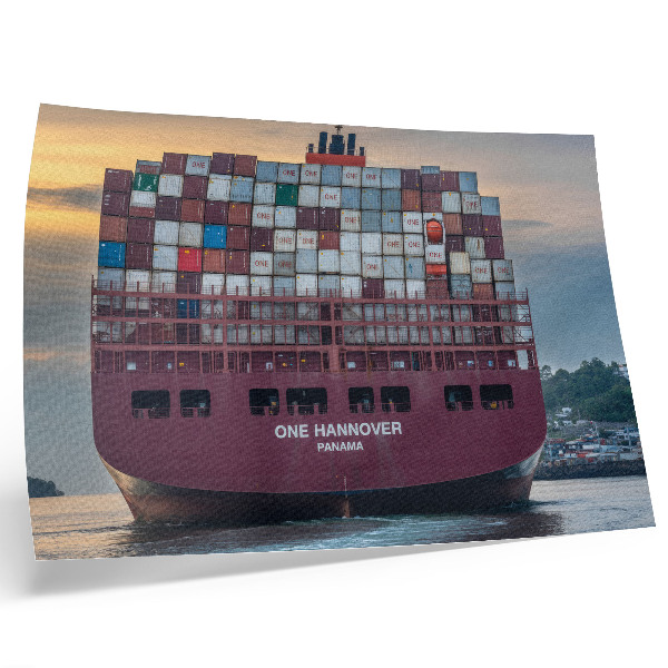 Poster A container ship full of colorful containers on the water