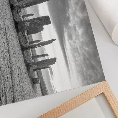 Photo canvas raw stones in a mysterious circle with peaceful reflection