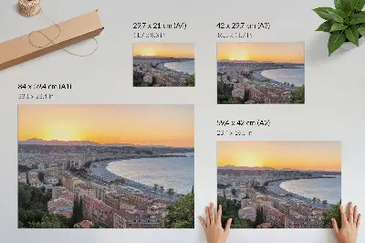 Photo canvas city view at sunset over the sea