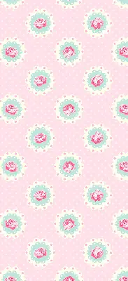 Fabric roller blind with roses pattern