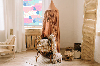 Roller blind for large window Traces on a colored background
