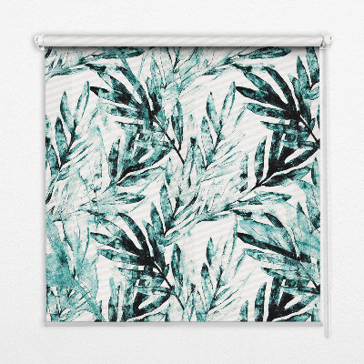 Roller blind for large window leaves pattern