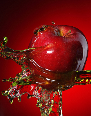 Fabric roller blind An apple doused with water