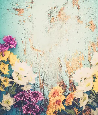 Roller blind for large window with flowers on a blue background