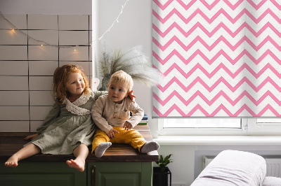 Fabric roller blind for window Horizontal pink zigzags