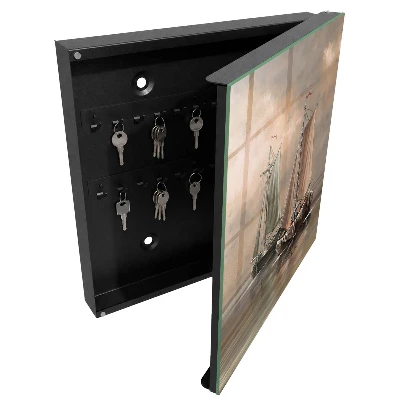 Sea sailboats Key cabinet