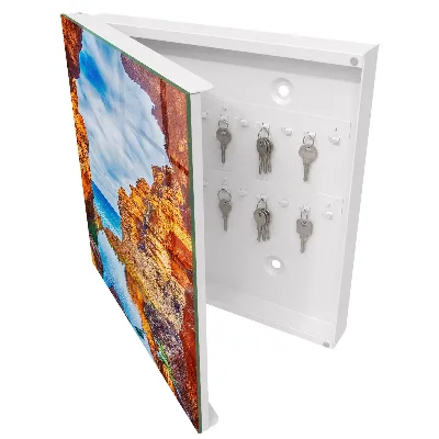 Sunny coast Key cabinet