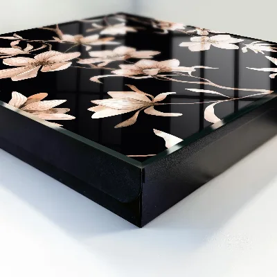 Cream flowers Wall mounted key box