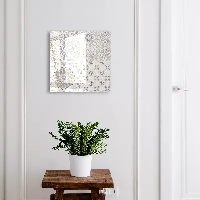 Key cabinet with geometric patterns