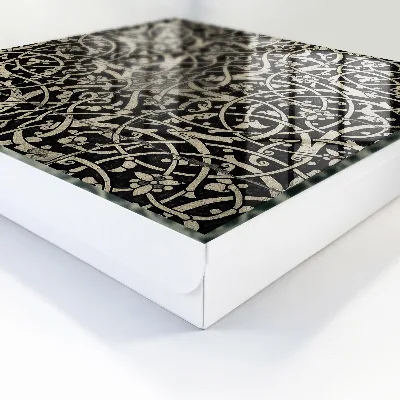 Wall mounted key box with decorative elegance