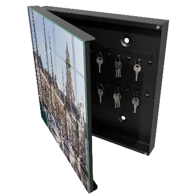 Sails on the water Wall mounted key box