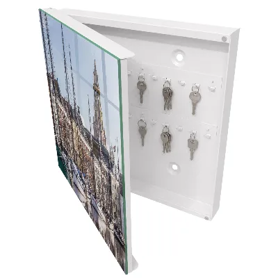 Sails on the water Wall mounted key box