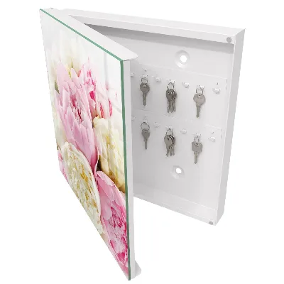 Pastel flowers Key cabinet