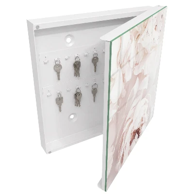 Subtle elegance Key cabinet