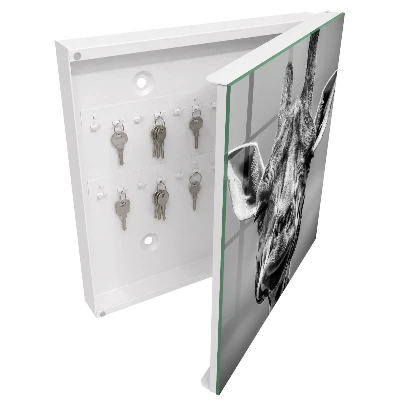 Giraffe portrait Wall mounted key box