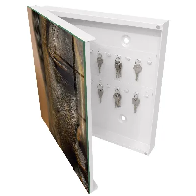 Peaceful elegance Key cabinet