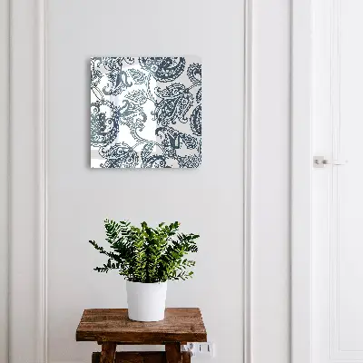 Elegant ornaments Wall mounted key box