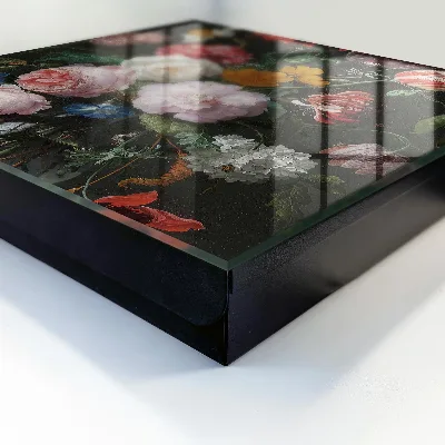 Wall mounted key box with bouquet of flowers design