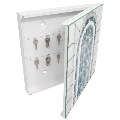 Classic elegance Wall mounted key box