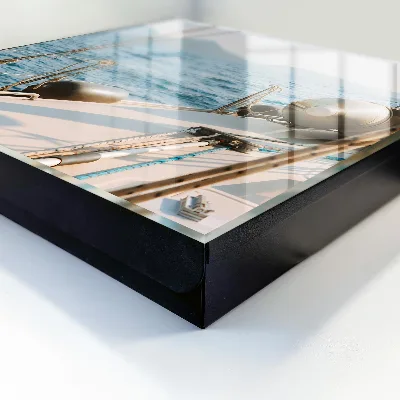 Wall-mounted key box sea journey design