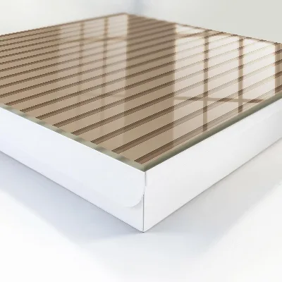 Wall-mounted key box with a soothing stripes design