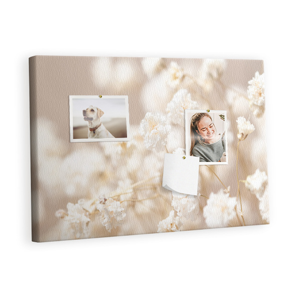 Pin board Little white flowers